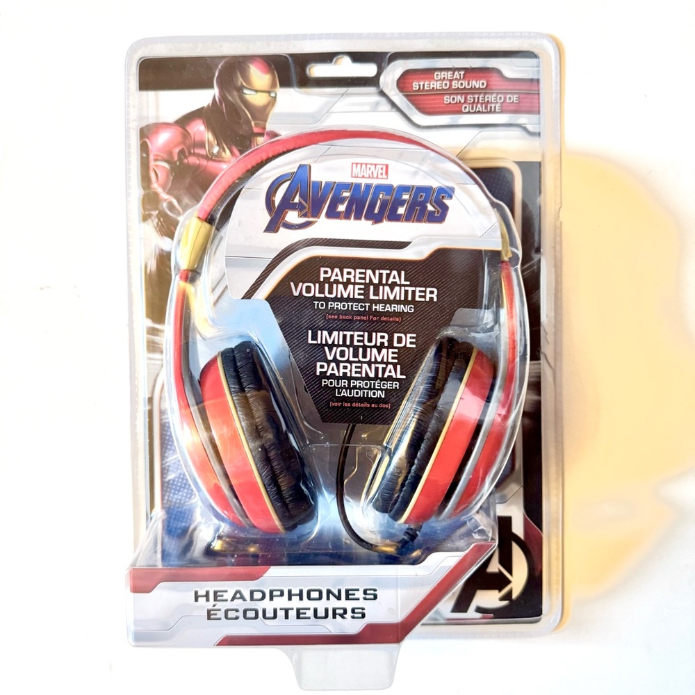 NIB Marvel Avengers Red & Black Headphones with Glow in the Dark Accents